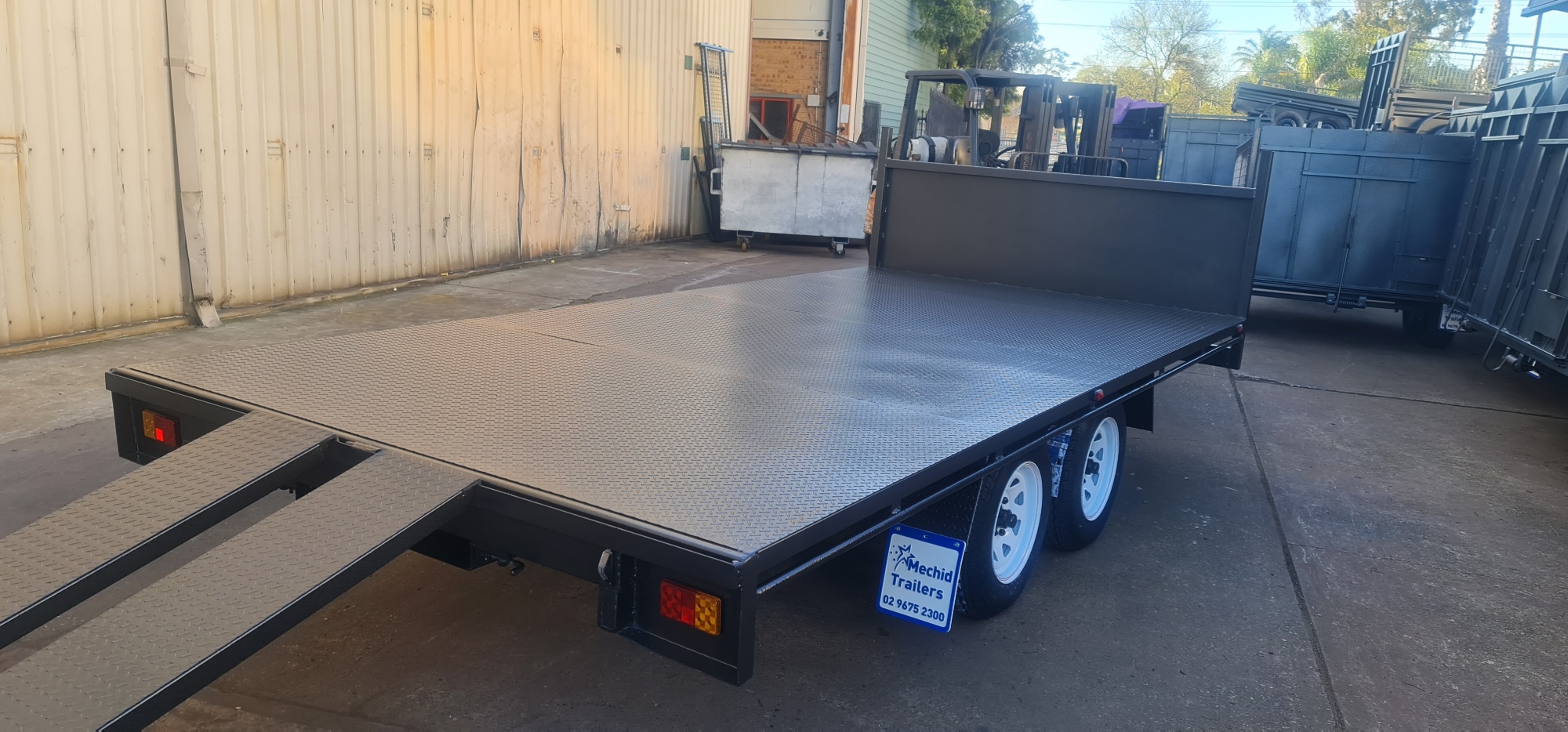 14×7 Table Top Trailer 2800kgs GVM with Electric Brakes on four wheels