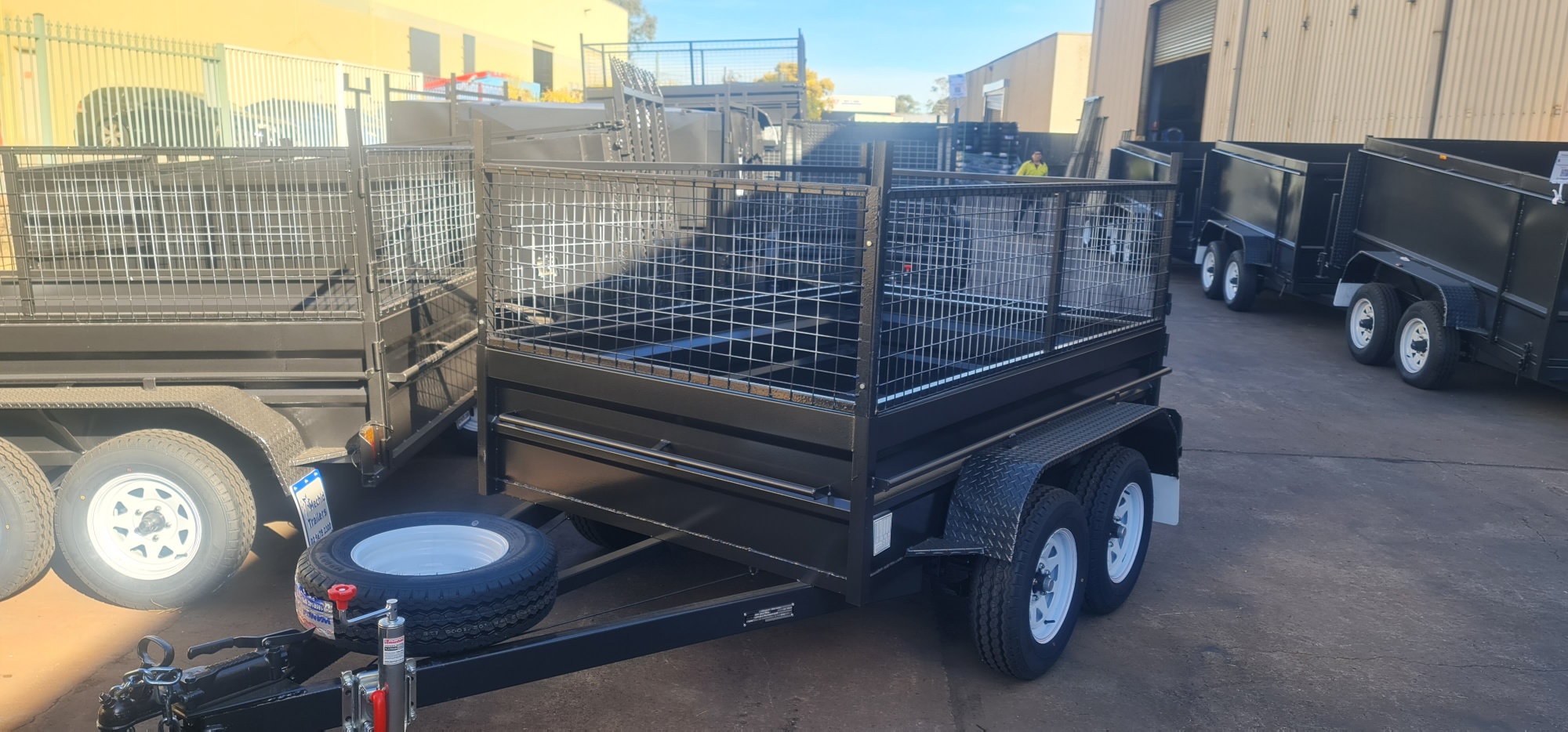 8×5 Tandem Box Trailer 2000 kgs GVM